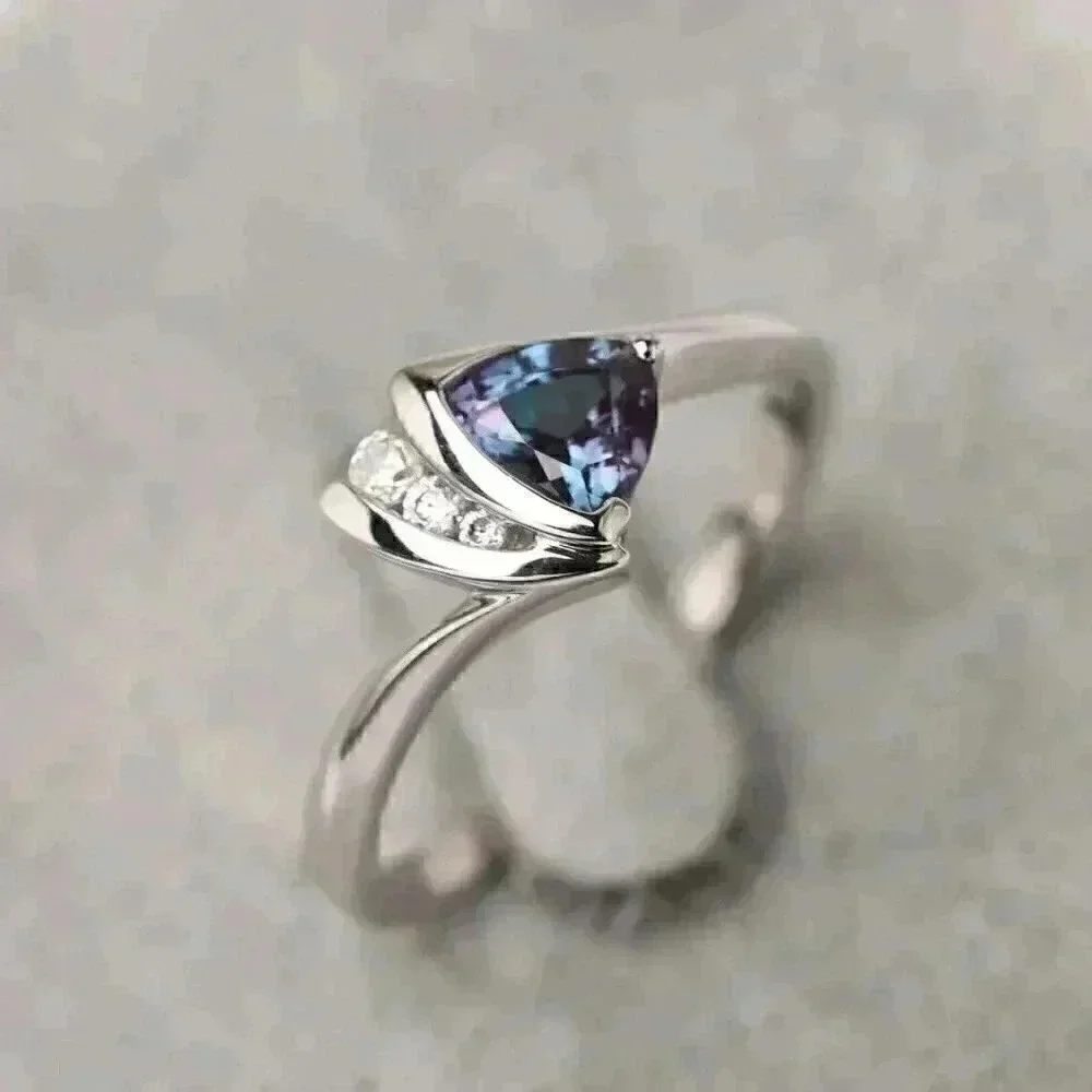 New 925 Silver Blue Topaz White Sapphires Ring - Picture 3 of 4